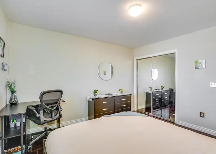 Cozy Getaway W/ Hot Tub: 4 Mi To Casino